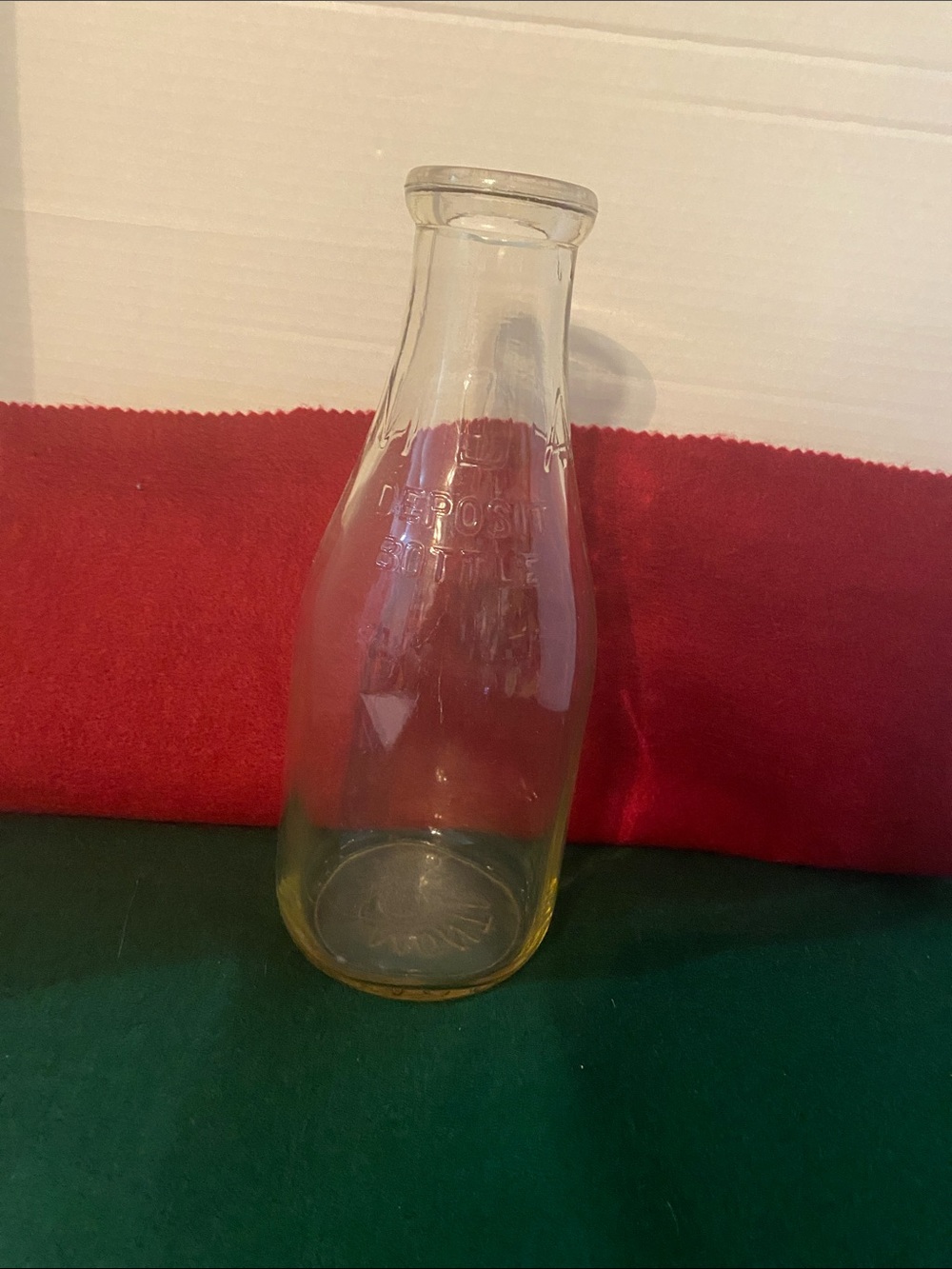 Montreal Vintage Milk Deposit Quart Milk Bottle 10” ( B1 )